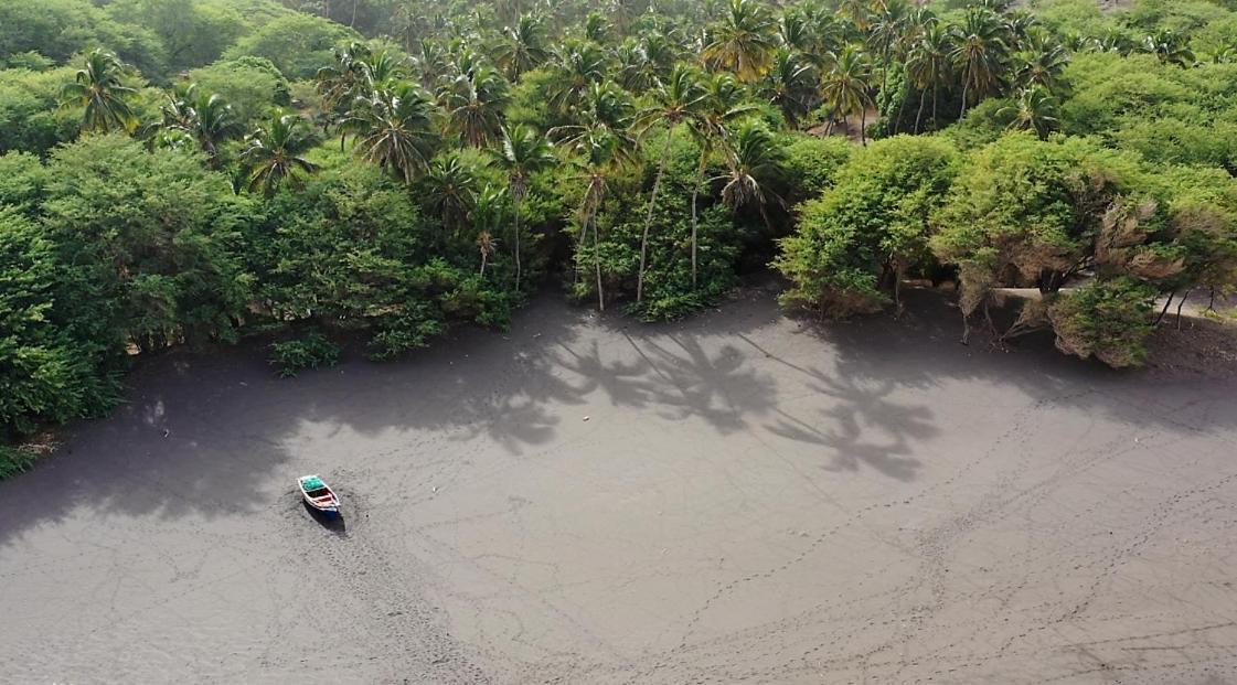 Dunas De Areia Preta Ribeira da Prata Kültér fotó